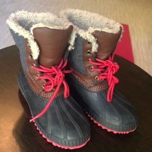 Boys Gap Cozy Duck Boots w/ Thinsulate